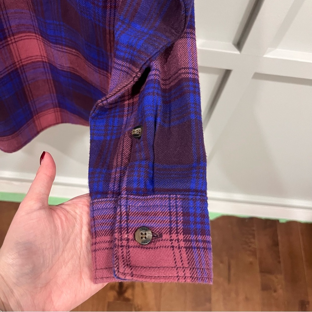 Aritzia | TNA oversized plaid shirt blue and purple 1 - Picture 5 of 8